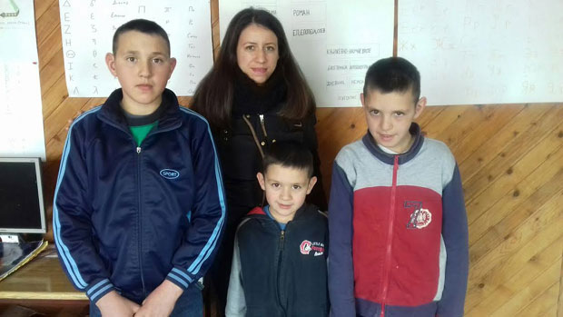 Професорка води акцију за Станковиће: Четворици дечака све недостаје